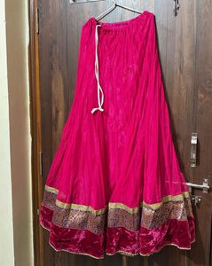 flaire skirt with net dupatta