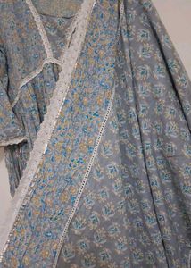 side cut anarkali