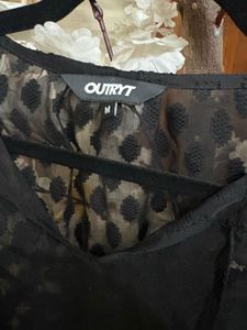 Chic Black Sheer Patterned Top