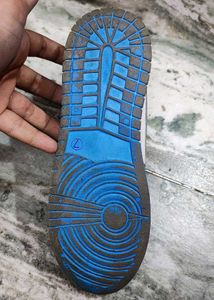 Air Jordan 1 Sneakers