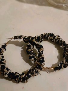 Tiger Print Loop