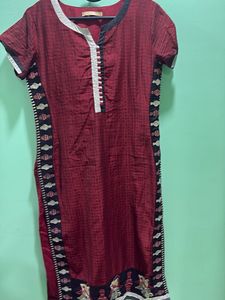 Maroon Ethnic Kurta with Side Border