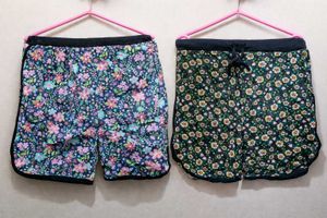 Women's Shorts 2 Nos