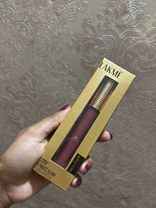 Lakme Ultimate Glam Liquid Lipstick