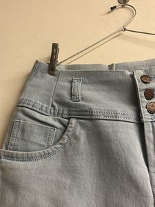 Light Wash High Waist Jeans