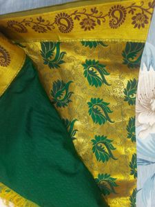 Green &amp; Gold Floral Saree