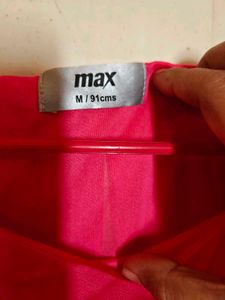 Elegant Pink Pleated Dress