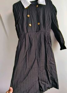 Chic Black Double-Breasted Dress