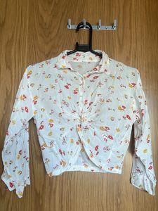 Boho Twist Front Floral Crop Shirt