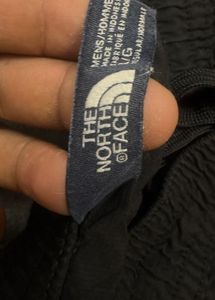 L-XL orginal The North Face Black Shorts