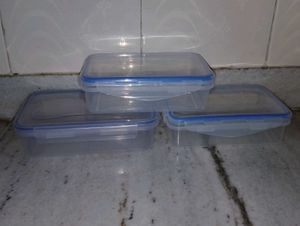Lock And Seal Airtight Containers
