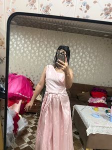 Elegant Pink One-Shoulder Gown🎀❤️🦋