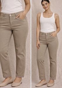 Giordano Khakis