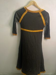 Chic Dark Grey &amp; Ochre Dress