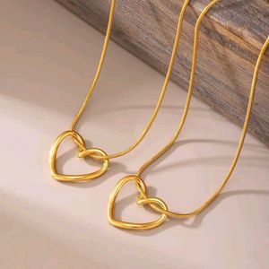 Hollow Heart Neck Chain