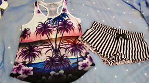 Very Cute Short With Tank Top