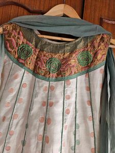 New embroidered full suit set