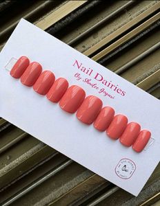 Set of 3  Press-On Nails