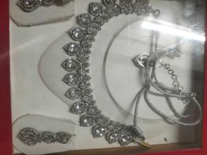 Ad Look Necklace Set Only 1 Time Use