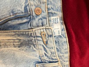 Bershka High Waist Straight Jeans