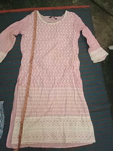 Elegant Pink Chikankari Kurta
