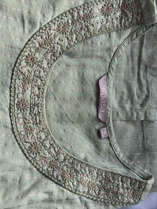 Avaasa mix n match kurta with pant set