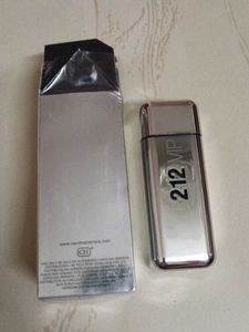 🇺🇸 💯 Tester Carolina Herrera 212 VIP Perfume
