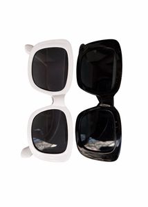 Combo Chic Black & White Sunglasses