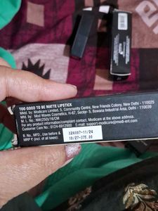 lipstics liquid ,small lipstic,bullet lipstic