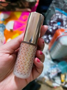 Kay Beauty Highlighter