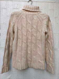 New with tag Cream Cable Knit Turtleneck Sweater