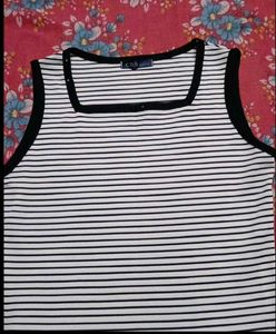 Vogue &amp; Striped Tank Top Bundl