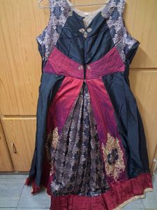 XXL Cold shoulder black gown
