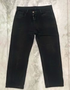 Loose Fit Classic Black Jeans