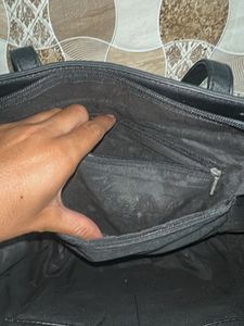 Chic Black Faux Leather Tote Bag with Pouch