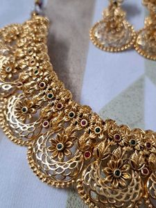 Gold Plated Floral Necklace set