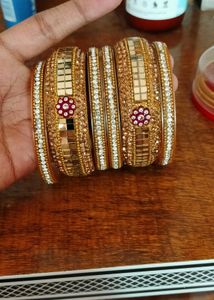 Bangles Kada Set