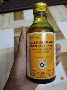 Kottakkal Nalpamaram Keratailam Oil
