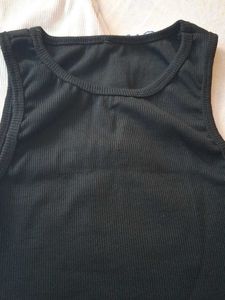 Set of 2 Ribbed Tank Tops