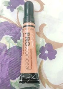 La Girl Concealer