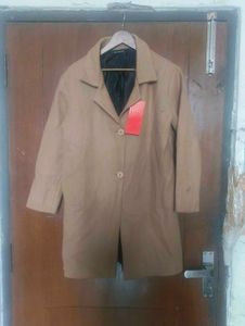 Classic Camel Coat (Size-Small)