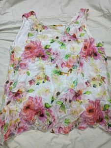 Floral Print Sleeveless Top 🎁 thrift
