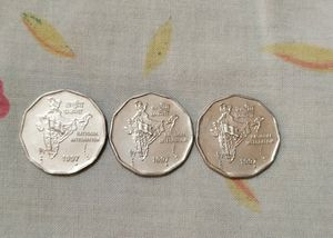 3 Pieces Two Rupee India Flag Coins