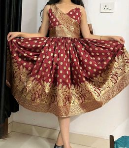 Elegant Maroon &amp; Gold Dress