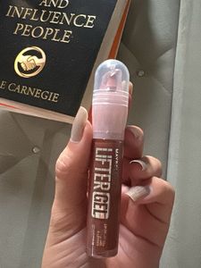 Maybelline Lifter Gloss Lip Oil