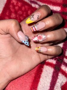 Press on nails