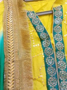 Yellow &amp; Green Kurta Set