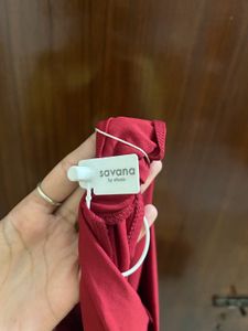 brand new savana top