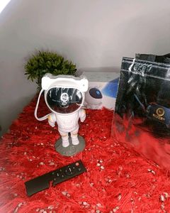 WESTORM ® ASTRONAUT PROJECTOR GALAXY NIGHT LIGHT