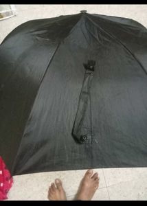 2 Black Umbrella